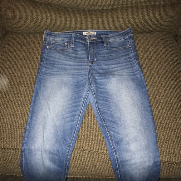 Hollister Jeans - Picture 5 of 7